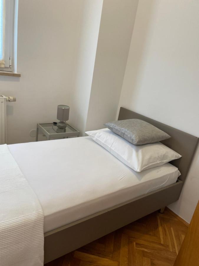 Apartments Vip Spalato Esterno foto