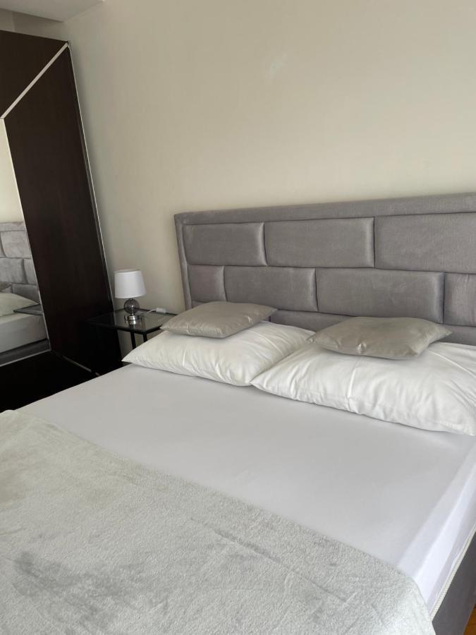 Apartments Vip Spalato Esterno foto